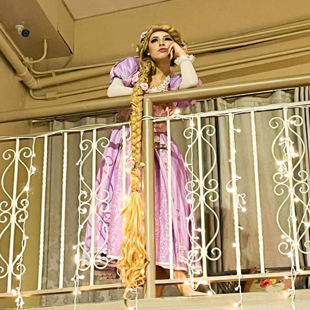 Rapunzel animando a festa