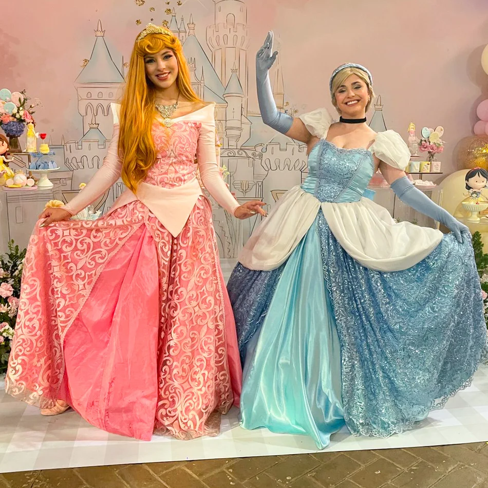 Princesas animando a festa